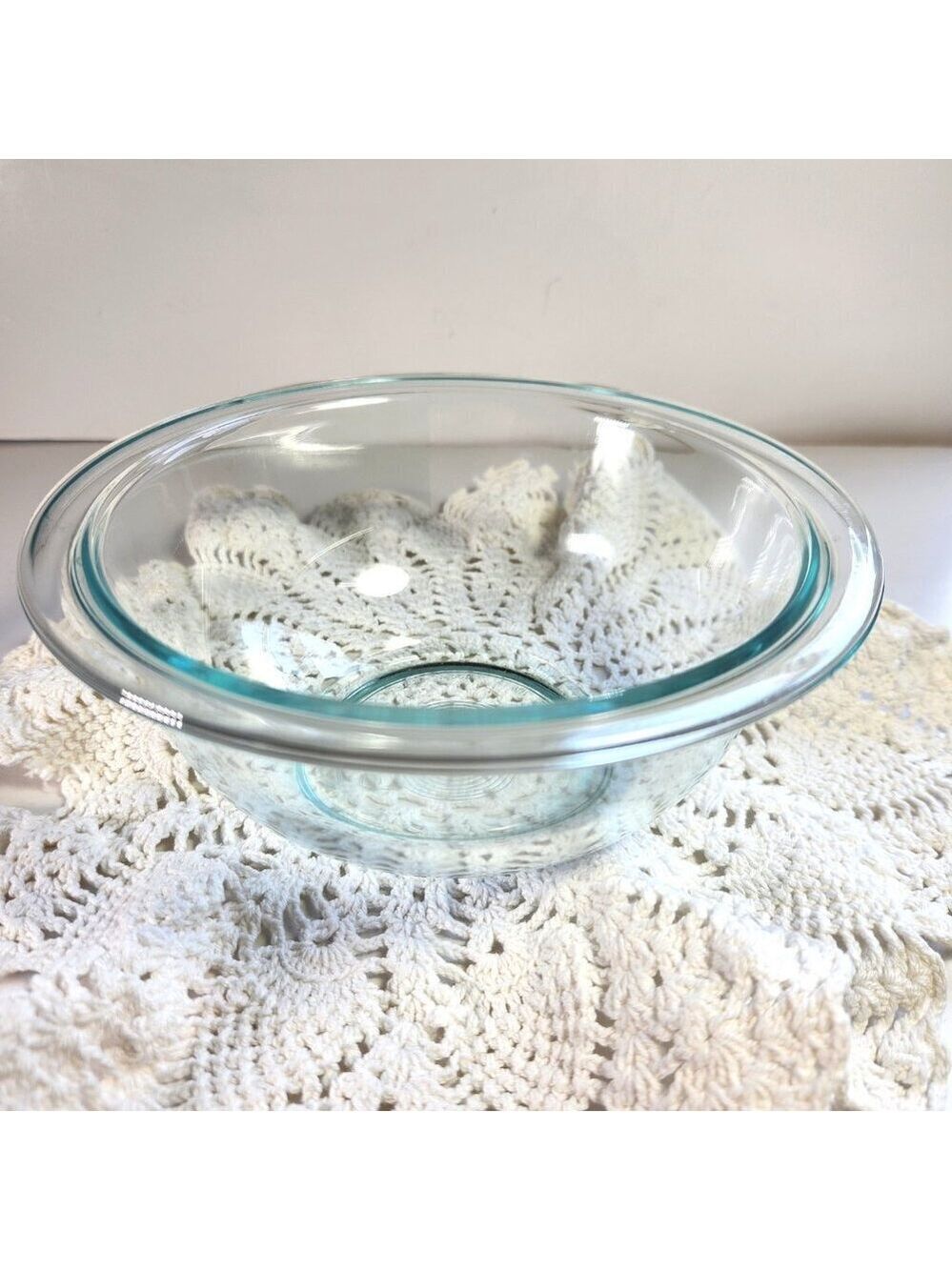 Pyrex Bowl Blue Tint 1 Quart Tempered Glass Bowl Dish 950 ml Microwave Safe